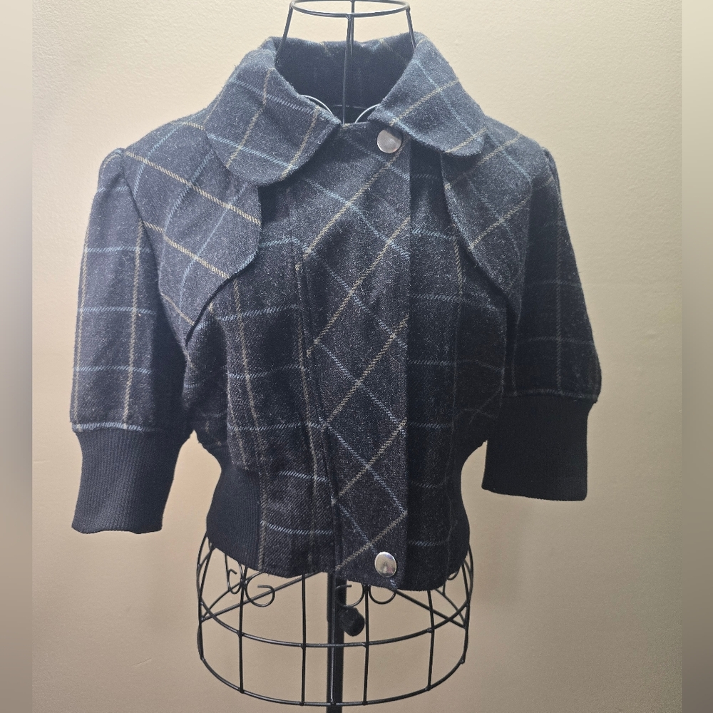 NWOT Twenty one Buckle Daytrip Wool Blend Plaid Full Zip Jacket Short Sleeve
